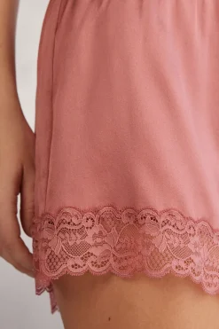 Bas de pyjama short en soie avec dentelle