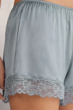 Bas de pyjama short en soie avec dentelle