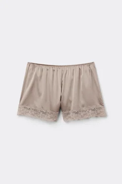 Bas de pyjama short en soie avec dentelle