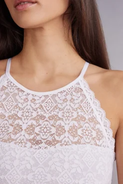 Brassière en dentelle
