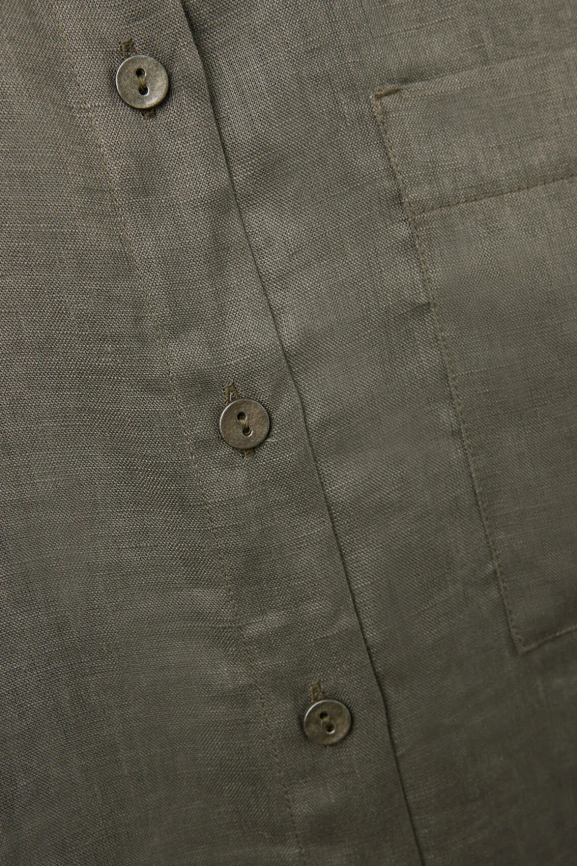 Chemise en toile de lin