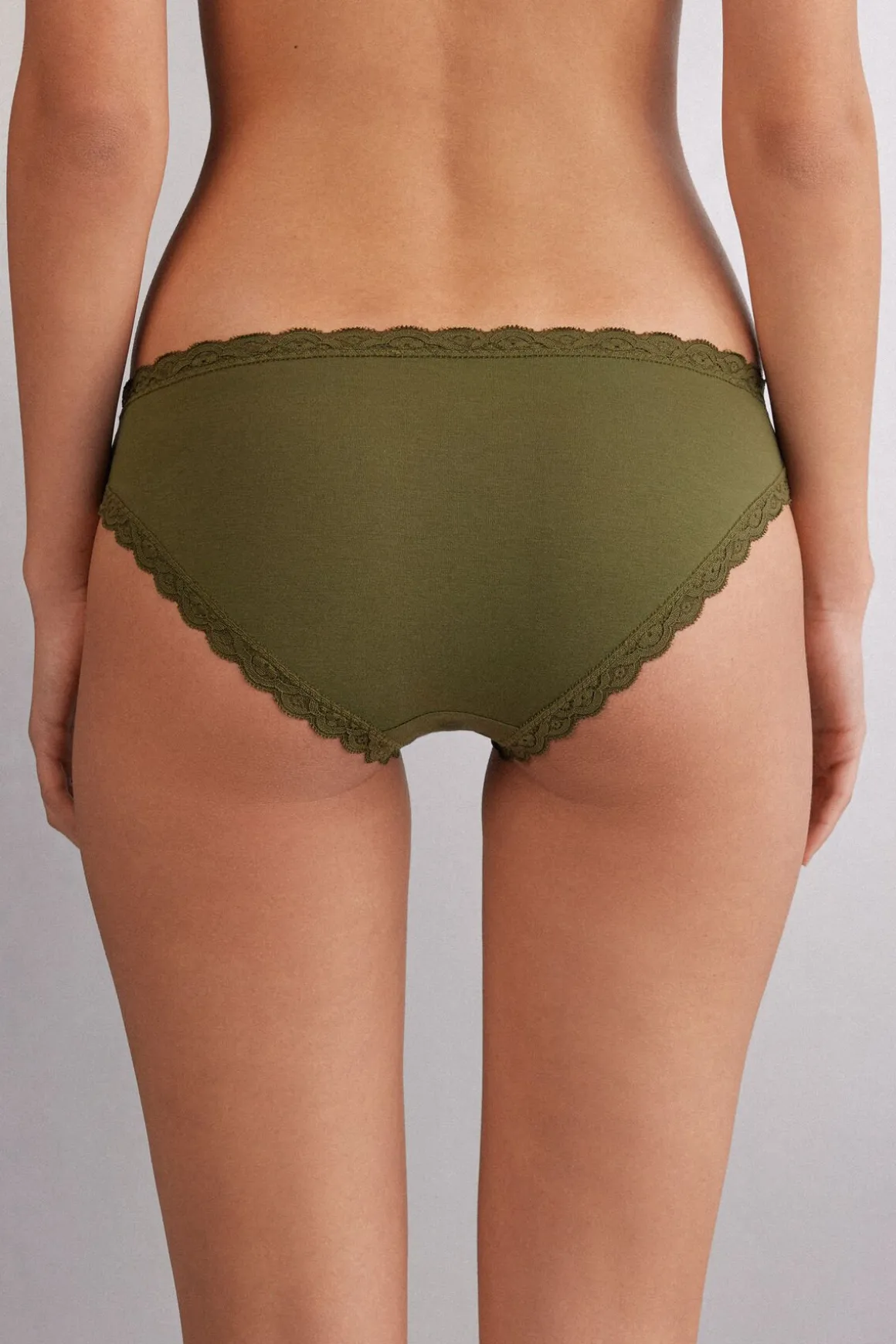 Culotte en coton et dentelle