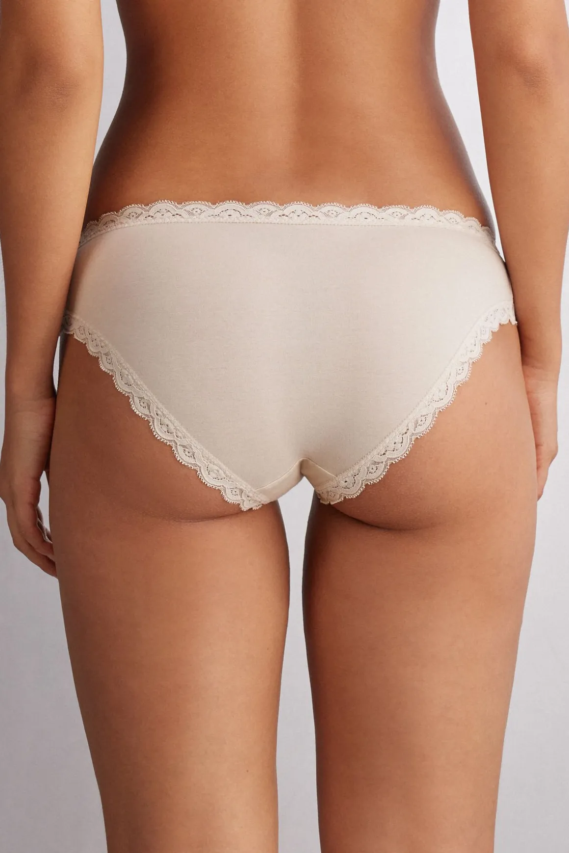 Culotte en coton et dentelle