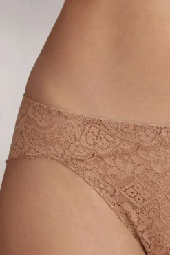 Culotte en Dentelle à Taille Basse