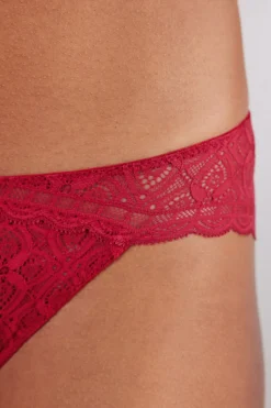Culotte femme en dentelle taille basse