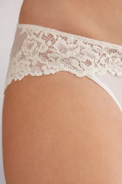 Culotte femme en dentelle florale