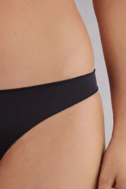 Culotte taille basse en microfibre ultralÉgère