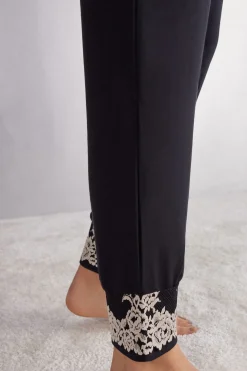Pantalon avec chevilles resserrÉes en modal PRETTY FLOWERS