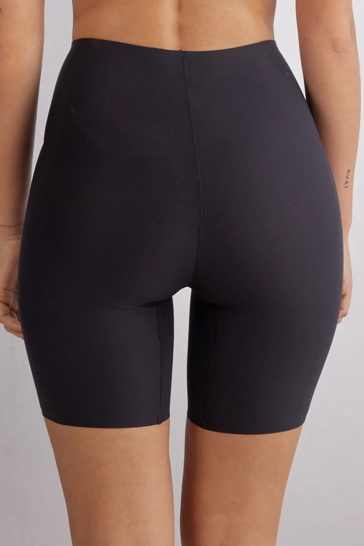 Short sans couture en microfibre