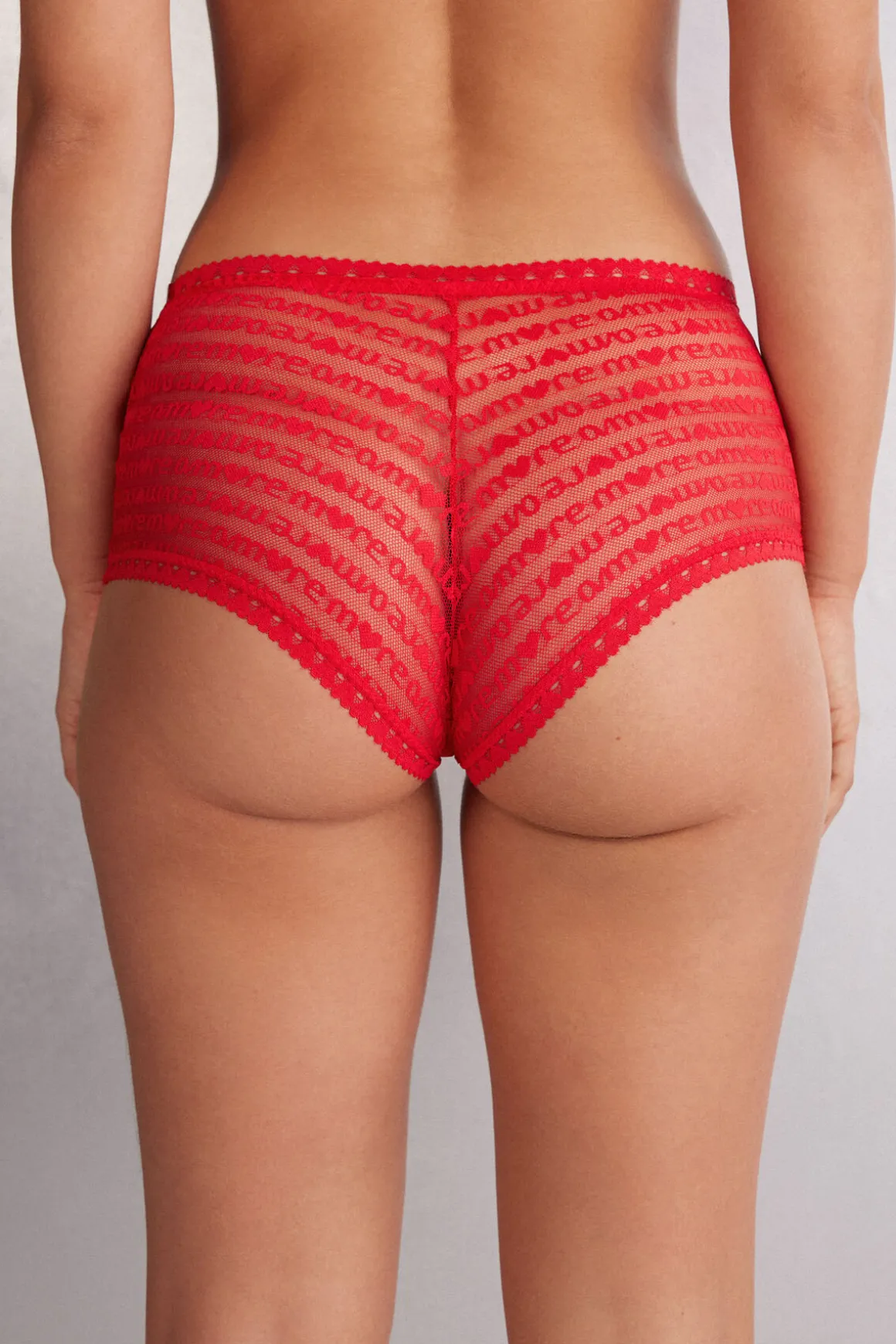Shorty MORE AMORE