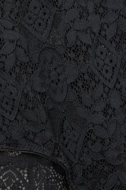 Shorty taille haute en dentelle