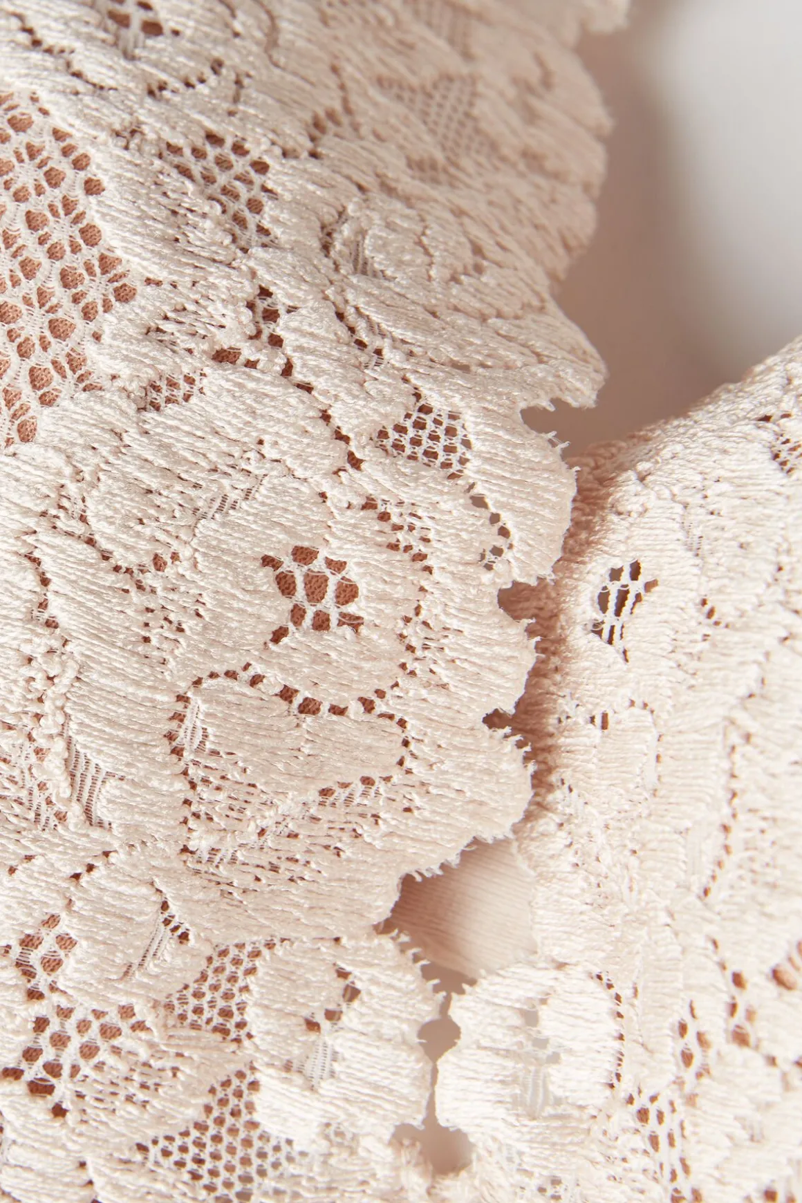 Soutien-gorge balconnet ELENA PRETTY FLOWERS