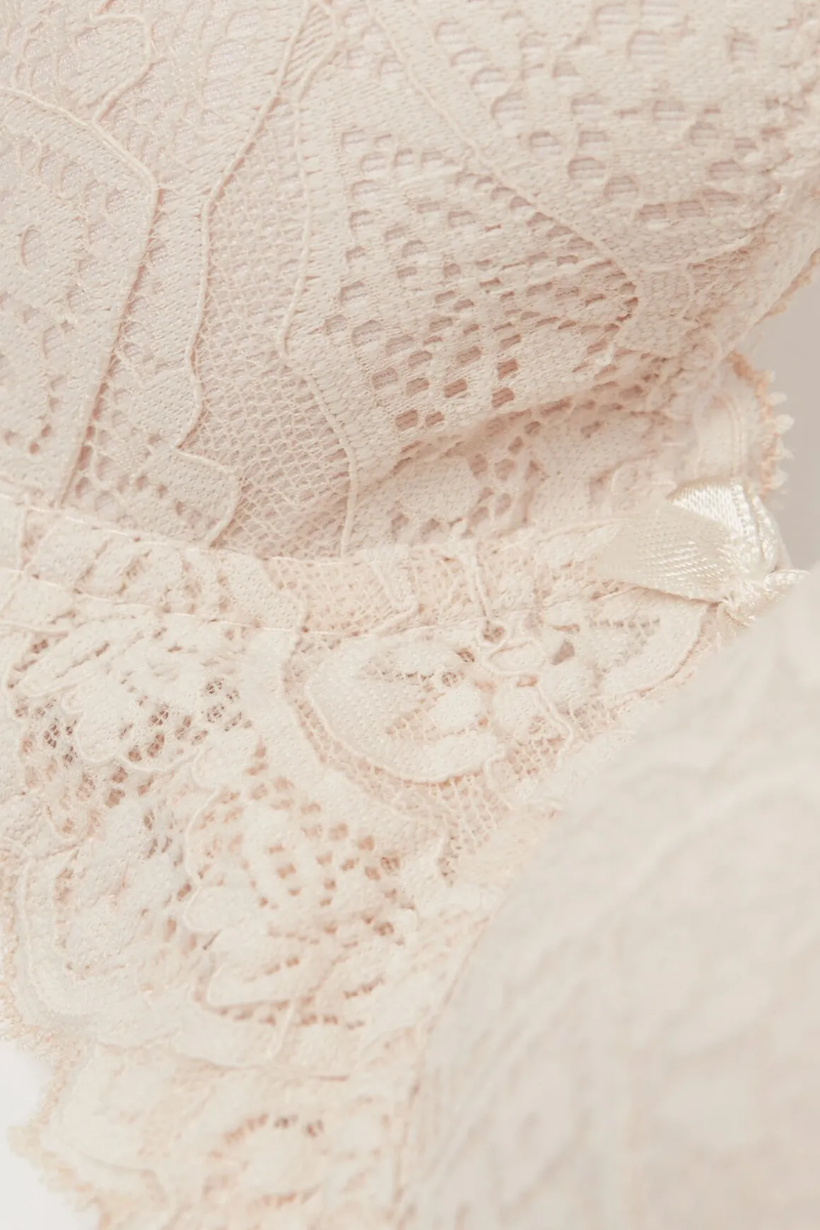 Soutien-gorge balconnet Sofia en dentelle