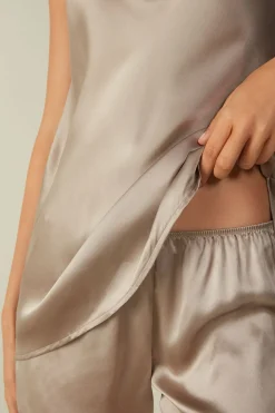 Top en Satin de Soie avec Col en V