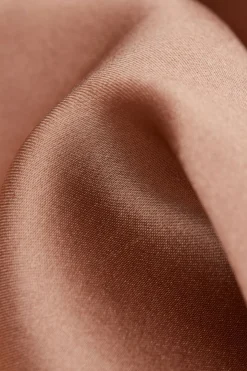 Top en Satin de Soie avec Col en V