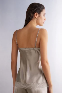 Top en soie et dentelle