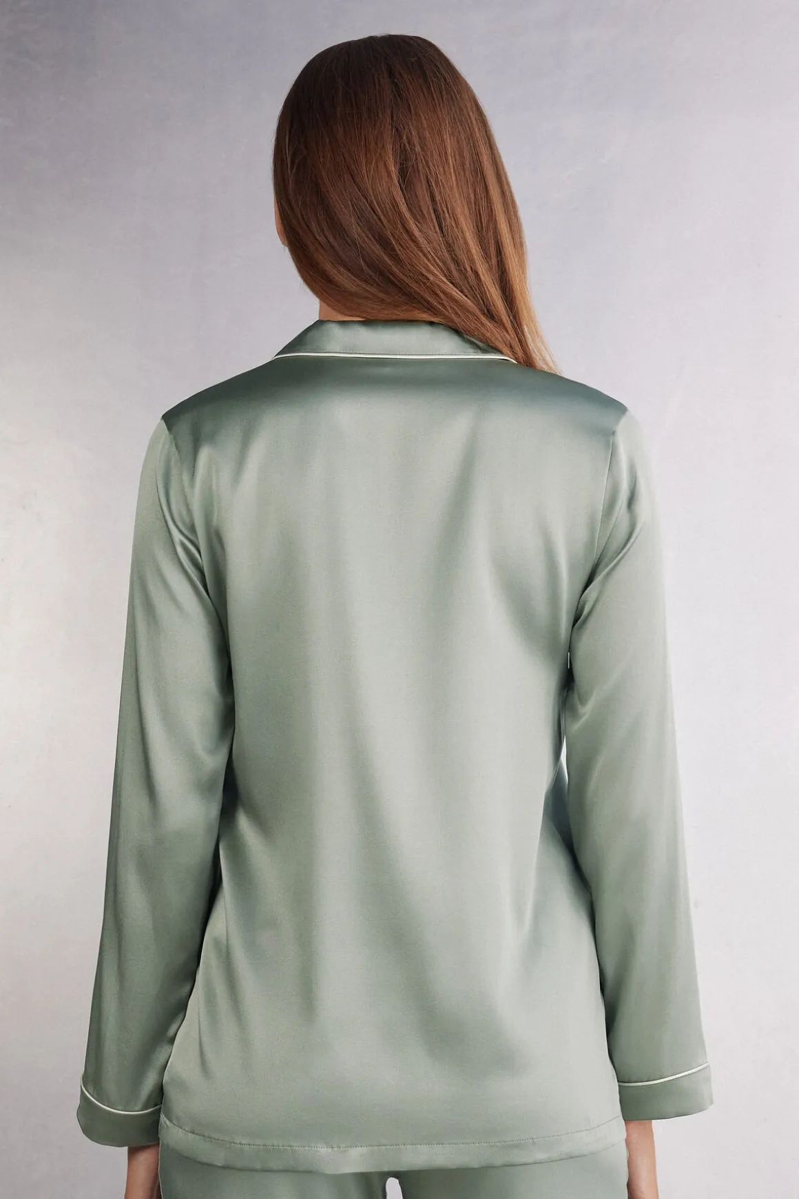 Veste en soie coupe masculine